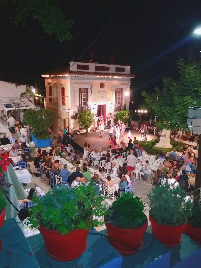 Gaia Vacation Home Agia Mavra Bagian luar foto